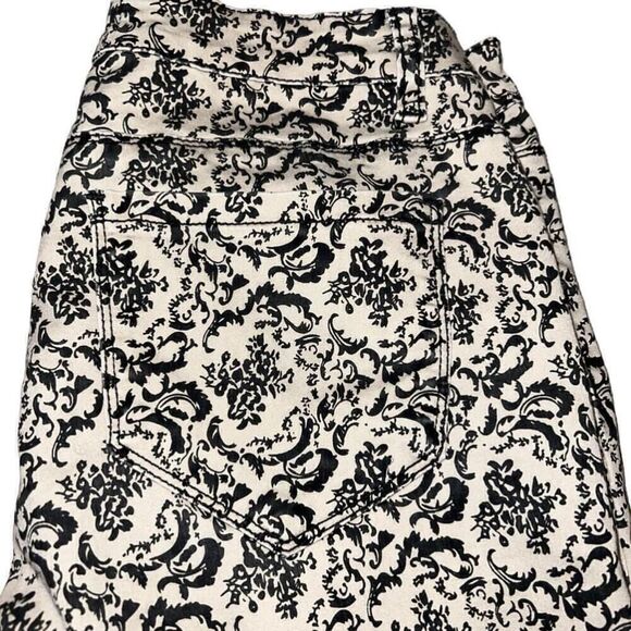Women's Iris Jeans White Beige and Black Floral Print Skinny Jeans Size 10 - Picture 3 of 5